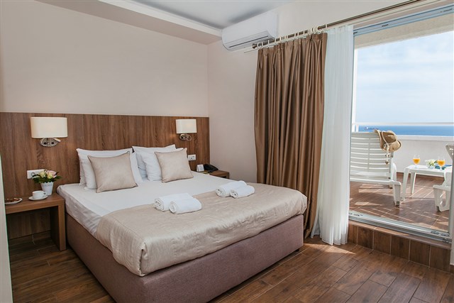Hotel SATO - dvoulůžkový pokoj - typ 2(+0) B DELUXE PANORAMATIC view