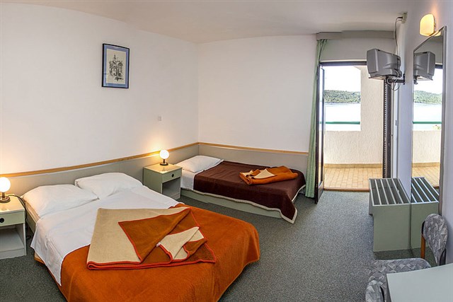 Hotel MIRAN - dvoulůžkový pokoj s možností přistýlky - typ 2(+1) BM