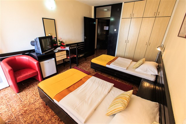 Hotel KORALI - dvoulůžkový pokoj s možností přistýlky - typ 2(+1) B