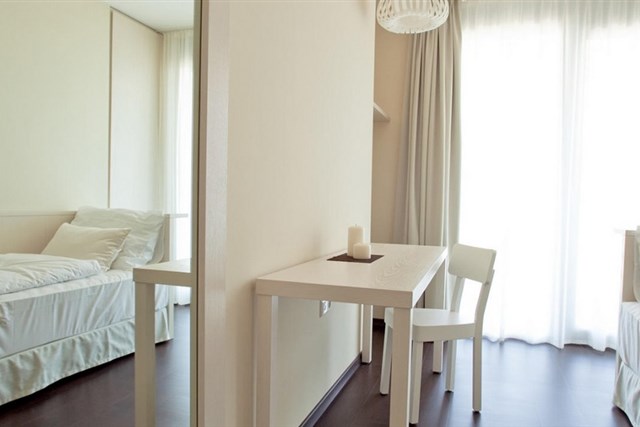 Falkensteiner Premium Apartmány Senia - dvoulůžková ložnice, dětský pokoj a denní místnost - apartmán typ APT. 2+2(+1) B