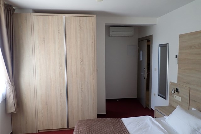 Hotel ANTONIJA, KLUB AKTIVNÍ DOVOLENÉ 50+ - dvoulůžkový pokoj - typ A2(+0)