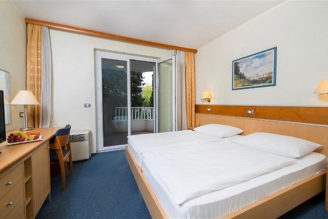 SAN SIMON Resort - dvoulůžkový pokoj - typ 2(+0) 3* dep.