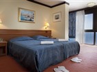 Hotel KRISTAL - dvoulůžkový pokoj s možností přistýlky - typ 2(+1) M