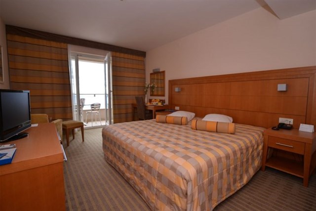 LA LUNA ISLAND HOTEL OLD - dvoulůžkový pokoj s možností přistýlky - typ 2(+1) BM-De