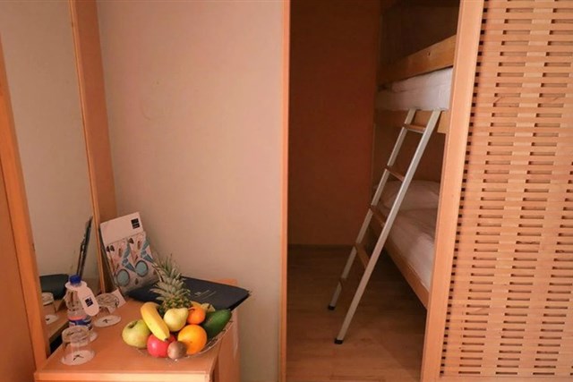 Hotel CLUB FUNIMATION BORIK - dvoulůžkový pokoj s rozkládacím gaučem nebo patrovou postelí - typ 2+2 FAMILY STANDARD