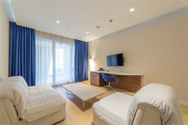 Hotel ADRIA - dvoulůžkový pokoj a denní místnost - typ 2(+3)-Deluxe Suite