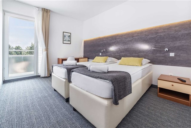 Hotel PUNTA - dvoulůžkový pokoj s možností přistýlky - typ 2(+1) BM