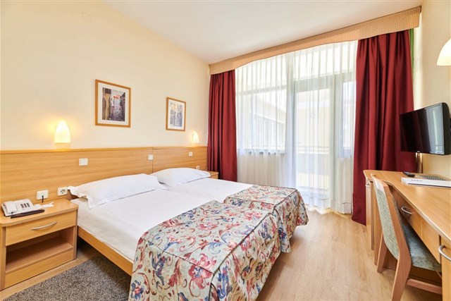 Hotel AURORA Plava Laguna - dvoulůžkový pokoj - typ 2(+0) B CLASSIC