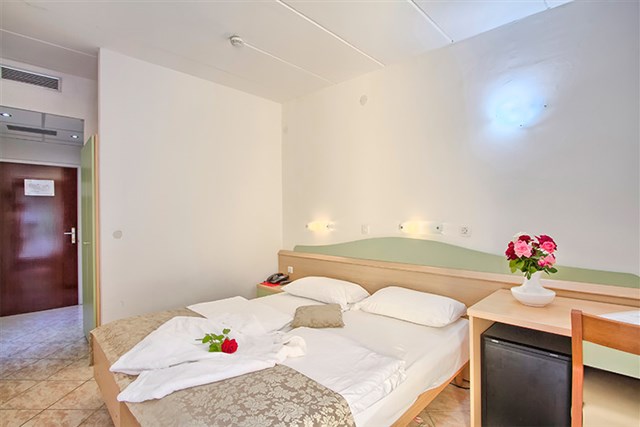 Hotel MIMOSA / LIDO PALACE - dvoulůžkový pokoj - typ 2(+0)