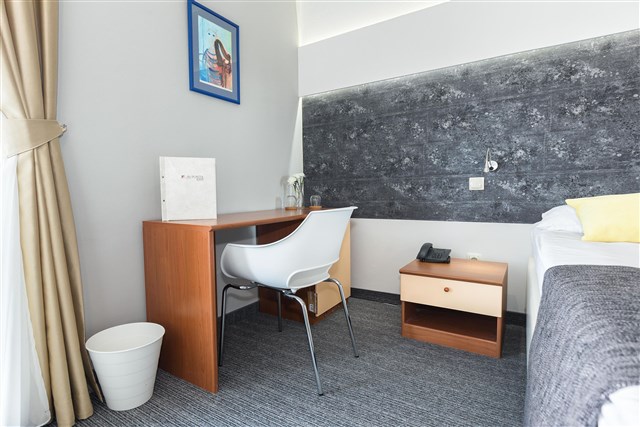 Hotel PUNTA - dvoulůžkový pokoj s možností přistýlky - typ 2(+1) BM-SV