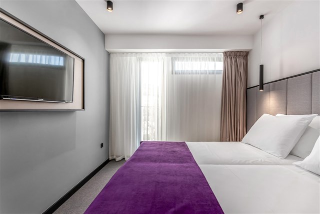 Hotel AD TURRES - dvoulůžkový pokoj s možností přistýlky - typ 2(+1)