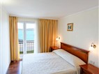 Hotel JADRAN - dvoulůžkový pokoj s možností dvou přistýlek - typ 2(+2) BM FAMILY - DEP