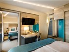 Hotel MARINA - dva dvoulůžkové pokoje oddělené dveřmi - typ 2+2 FAM ATRIUM