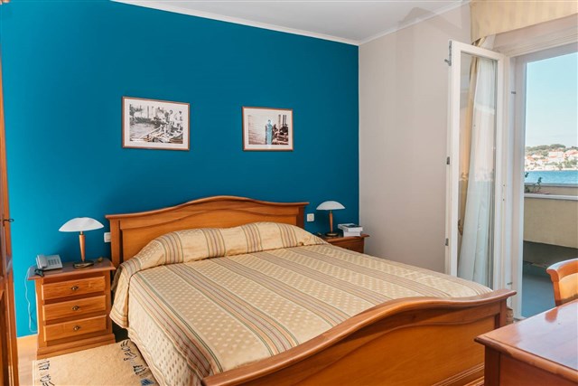 Hotel SPONGIOLA - dvoulůžkový pokoj s možností dvou přistýlek - typ 2(+2) BM SUITE