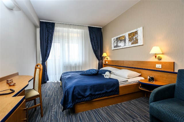 Hotel DRAŽICA - dvoulůžkový pokoj s možností přistýlky - typ 2(+1) B