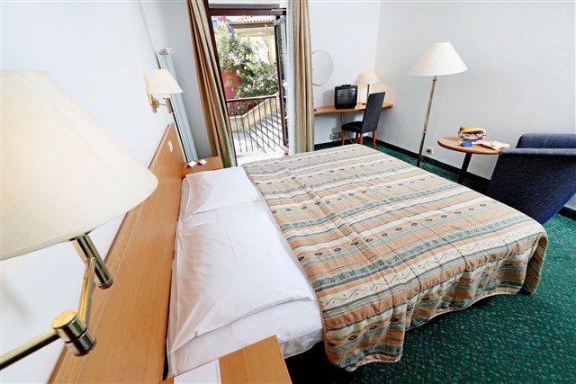 Hotel VILE PARK - jednolůžkový pokoj - typ 1(+0) STANDARD