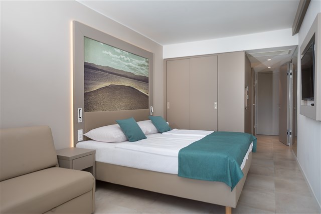 Hotel BRETANIDE Sport & Wellness resort - dvoulůžkový pokoj s možností přistýlky - typ 2(+1) B SUPERIOR ****