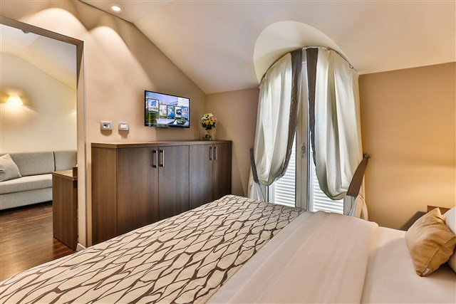 Hotel PALMA - dvoulůžkový pokoj s možností dvou přistýlek - typ 2(+2) J.Suite SSW