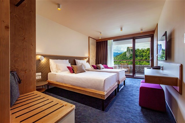 Hotel PARK-Bled - dvoulůžkový pokoj - typ 2(+1) B jezero