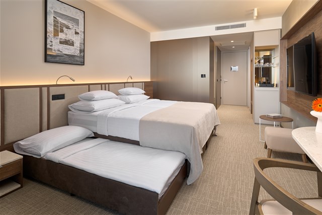 Grand Hotel VIEW - dvoulůžkový pokoj s možností dvou přistýlek - typ 2(+2) BM-superior