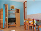 Apartmány ROIĆ - dvoulůžková ložnice a denní místnost - typ APT. 2+2 BALKÓN