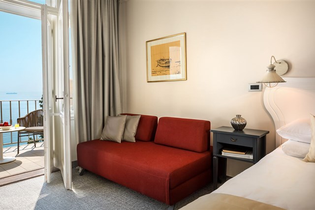 Hotel LUNGOMARE - dvoulůžkový pokoj s možností přistýlky - typ 2(+1) BM