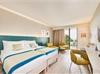 Hotel SIPAR Plava Laguna - dvoulůžkový pokoj s možností dvou přistýlek - typ 2(+2) BM