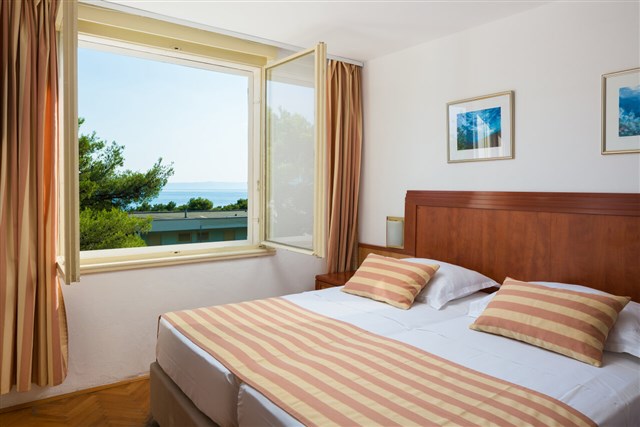 RIVIJERA Sunny Resort by Valamar - dvoulůžkový pokoj s možností přistýlky - typ 2(+1)
