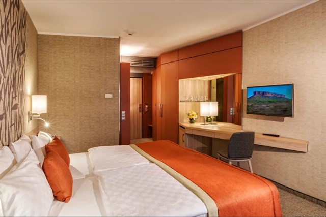 Ensana Thermal AQUA Health Spa Hotel - dvoulůžkový pokoj s možností přistýlky - typ 2(+1) SUPERIOR