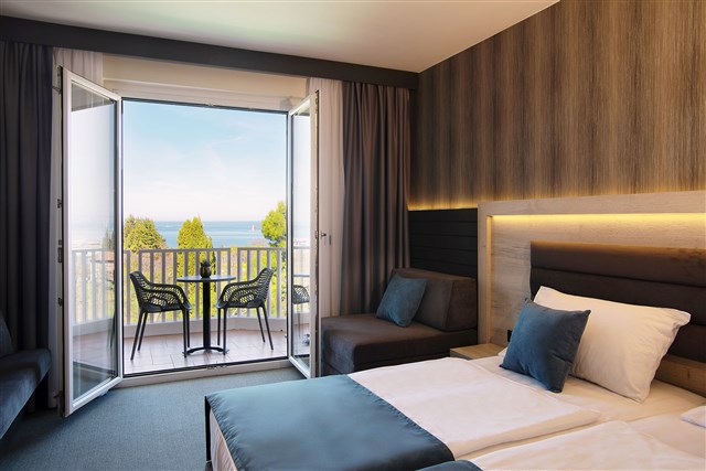 SAN SIMON Resort - dvoulůžkový pokoj s možností dvou přistýlek - typ 2+2 B 4* (Haliaetum****, Mirta****)