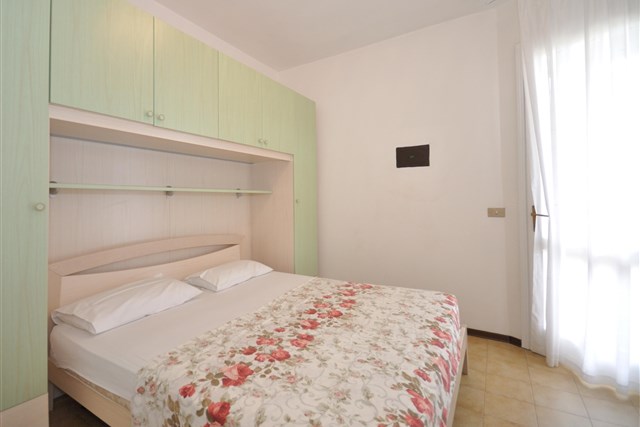 Villaggio TIVOLI - dvoulůžková ložnice, třílůžkový pokoj a denní místnost - typ APT. 5+2 C