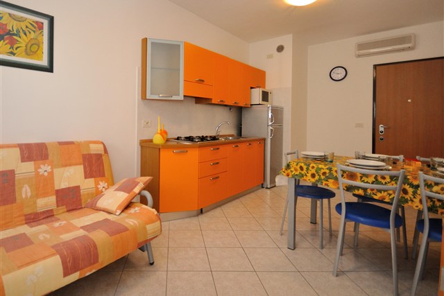 Rezidence LAGUNA GRANDE - třílůžková ložnice a denní místnost - typ APT. 3+2 B