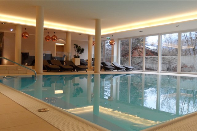 Apart Hotel LEGENDÄR - hotelový bazén