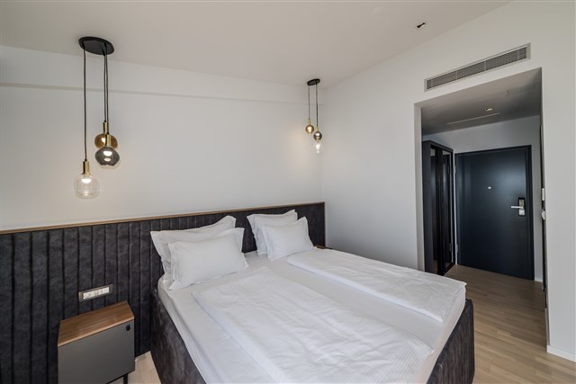 Hotel MARELLO - dvoulůžkový pokoj s možností přistýlky - typ 2+1 BM-SV-DELUXE