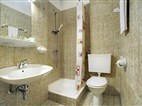 Hotel MARINA - Dvoulůžkový pokoj se sprchou, WC a s orientací na mořskou stranu