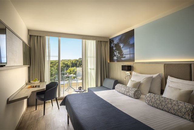 Hotel a vily VALAMAR CAROLINA - dvoulůžkový pokoj s možností přistýlky - typ 2(+1) BM