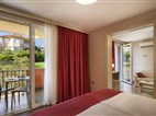 LOPAR SUNNY HOTEL - dvoulůžková ložnice a denní místnost - typ 2(+3) J.FAM SUITE