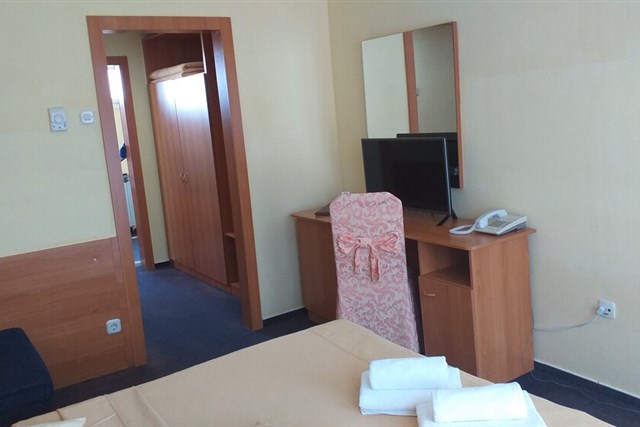 Hotel PULA - dvoulůžkový pokoj s možností přistýlky - typ 2(+1) BM