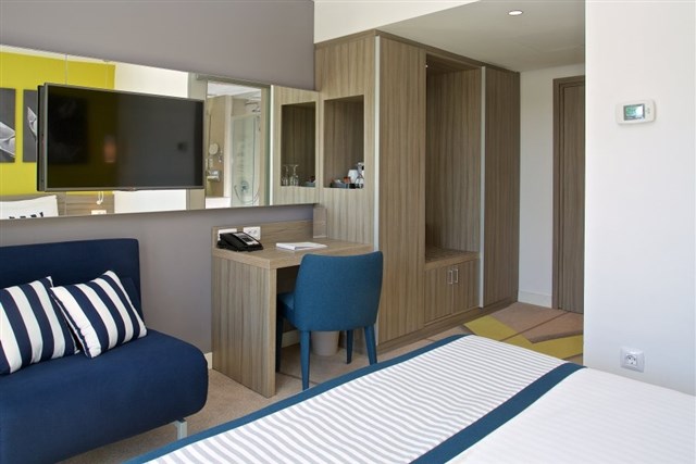 Hotel PARK PLAZA ARENA - dvoulůžkový pokoj s možností přistýlky - typ 2(+1) B SU