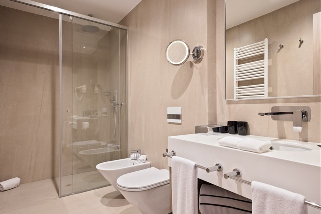 Hotel AMI Budva Petrovac - dvoulůžkový pokoj s možností přistýlky - typ 2(+1) Standard
