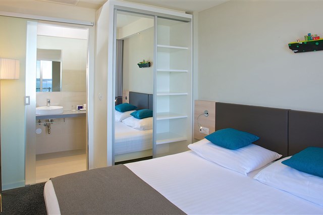 Hotel PARK PLAZA BELVEDERE - dvoulůžkový pokoj s možností přistýlky - typ 2(+1) Su. M