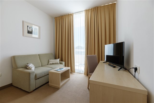 Hotel ADRIA - dvoulůžkový pokoj s možností dvou přistýlek - typ 2(+2) B-Comfort