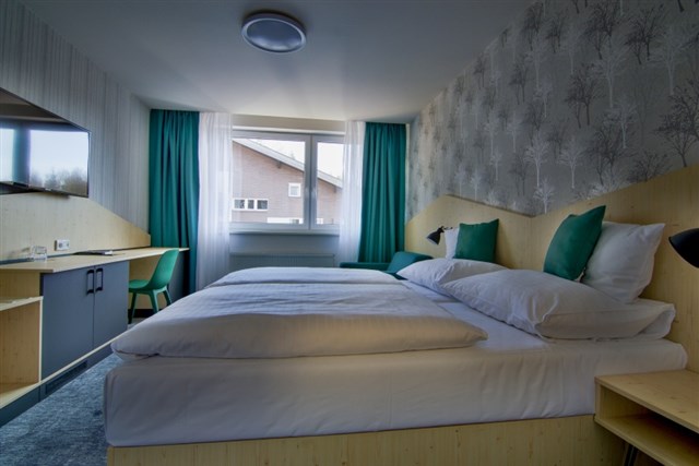 Hotel a depandance SRNÍ - dvoulůžkový pokoj s možností přistýlky - typ 2(+1) hotel 4*