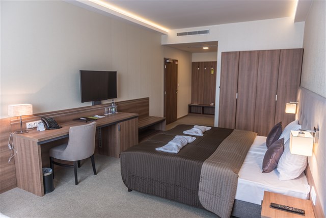 Hotel THERMAL PARK - dvoulůžkový pokoj s možností přistýlky - typ 2(+1) TWIN SUITE / FAMILY