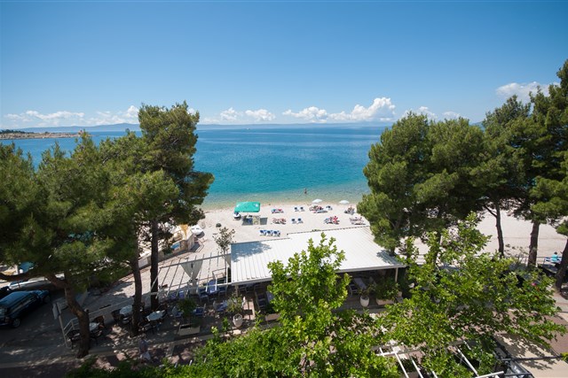 Hotel MARITIMO - Makarska, Chorvatsko - pláž