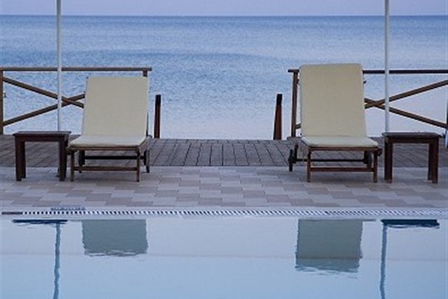 MEDITERRANEAN BEACH RESORT - Med Beach and Spa - bazén