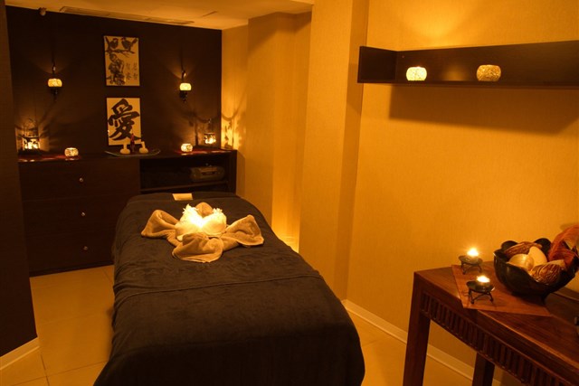 ADAMS BEACH - SPA - Massage Room