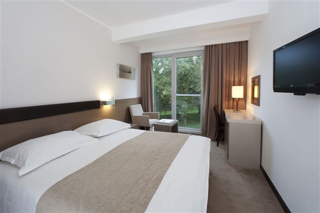 Hotel MOLINDRIO PLAVA LAGUNA - dvoulůžkový pokoj s možností přistýlky - typ 2(+1)
